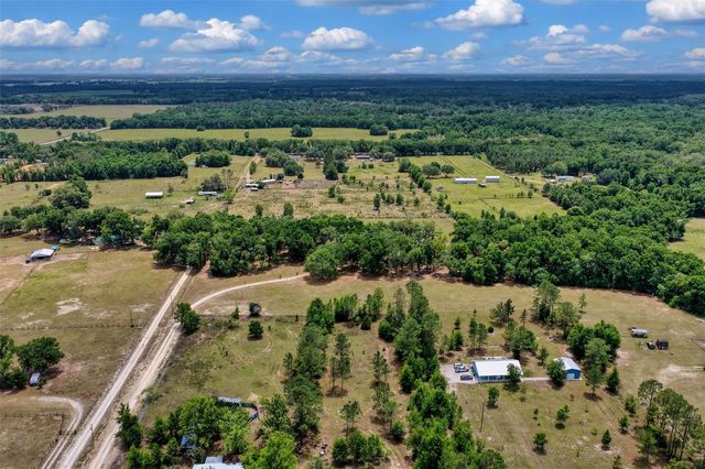 6689 SE 55TH STREET, Trenton, FL 32693