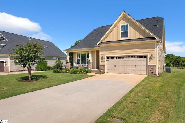 218 Montview Circle, Greenville, SC 29617