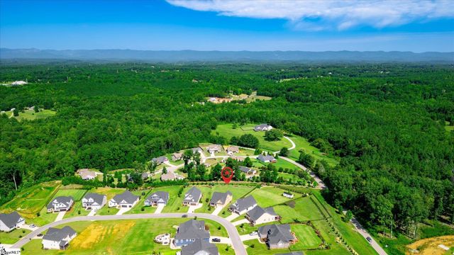 218 Montview Circle, Greenville, SC 29617