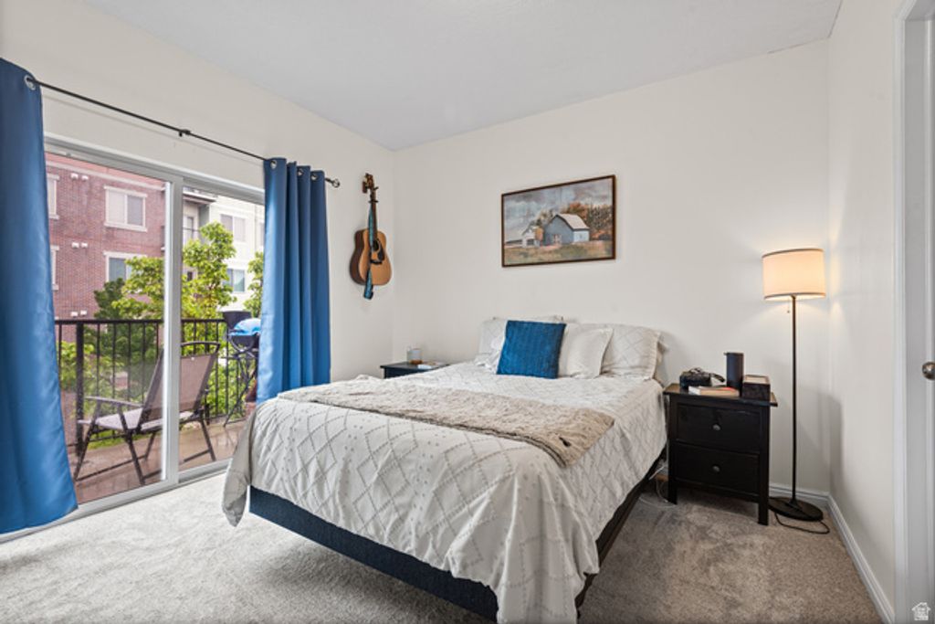 Image 12 of property listing at 180 W ALBION VILLAGE WAY #301, Sandy, UT 84070