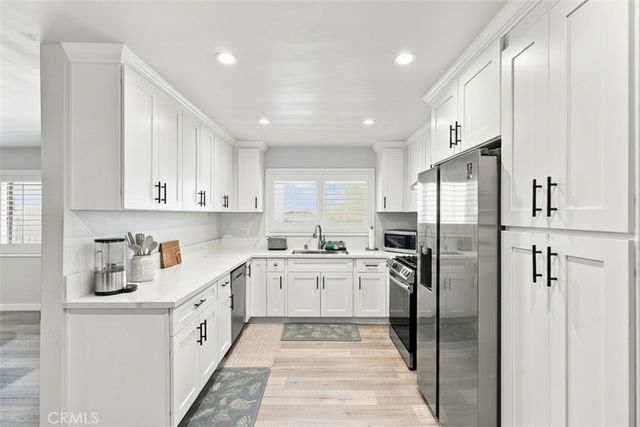 5354 Lindley Avenue 209, Encino, CA 91316