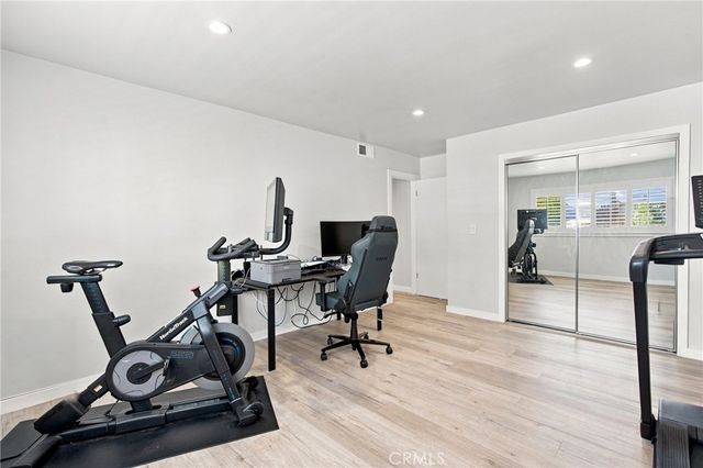 5354 Lindley Avenue 209, Encino, CA 91316