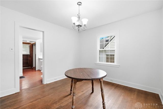 560 Irving Avenue, Oakwood, OH 45409
