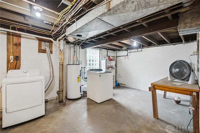 560 Irving Avenue, Oakwood, OH 45409