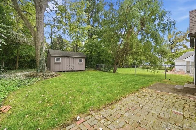 560 Irving Avenue, Oakwood, OH 45409