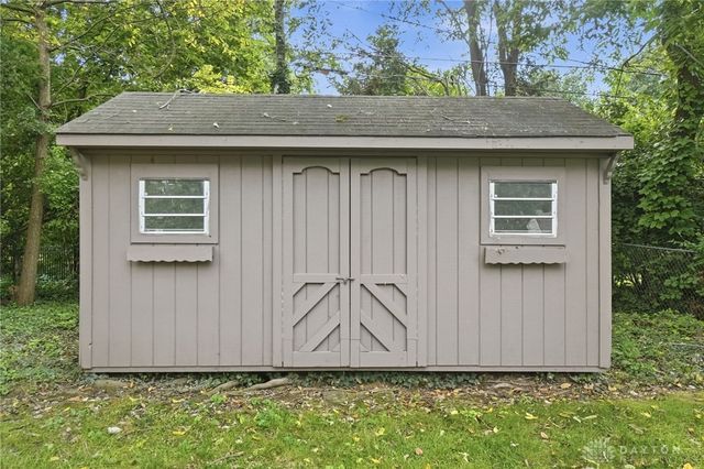 560 Irving Avenue, Oakwood, OH 45409