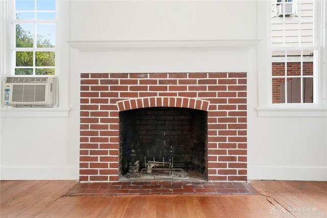 560 Irving Avenue, Oakwood, OH 45409
