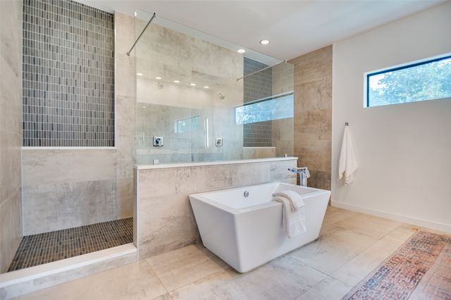 6915 Pasadena Avenue, Dallas, TX 75214