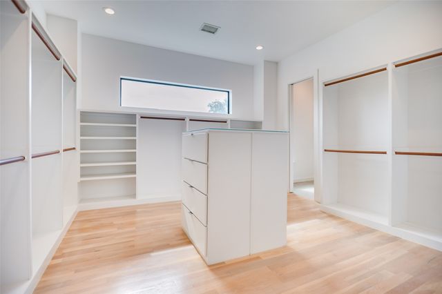 6915 Pasadena Avenue, Dallas, TX 75214