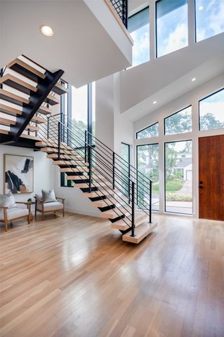 6915 Pasadena Avenue, Dallas, TX 75214