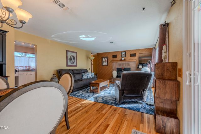 202 Kings Way, Central Point, OR 97502