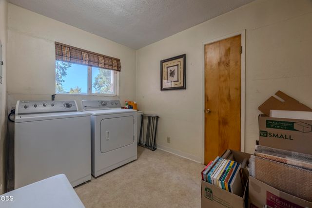 202 Kings Way, Central Point, OR 97502