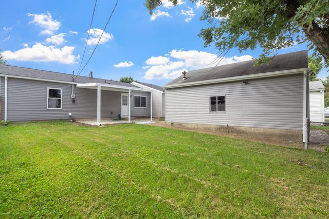 261 Sunset Drive S, Johnstown, OH 43031