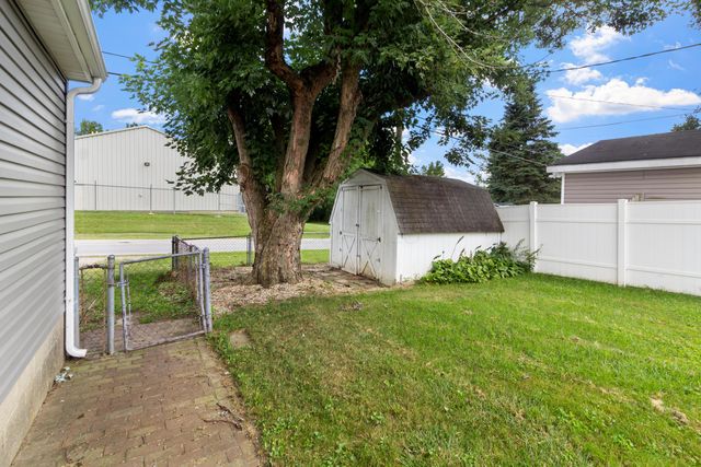 261 Sunset Drive S, Johnstown, OH 43031