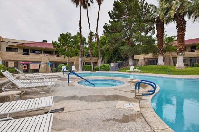 2820 N Arcadia Court B205, Palm Springs, CA 92262