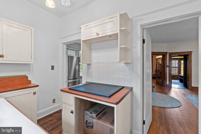 5606 HILLTOP AVE, Baltimore, MD 21206