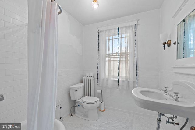 5606 HILLTOP AVE, Baltimore, MD 21206
