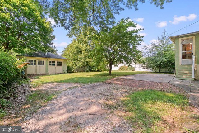 5606 HILLTOP AVE, Baltimore, MD 21206