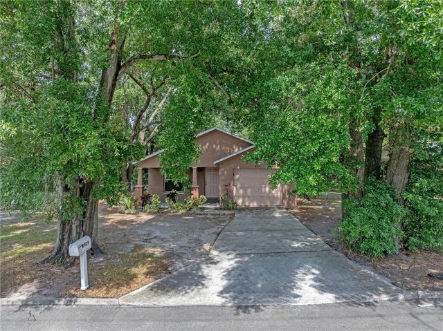 829 N LAKE AVENUE, Lakeland, FL 33801