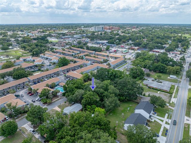 829 N LAKE AVENUE, Lakeland, FL 33801