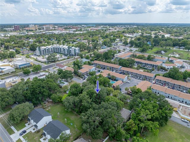 829 N LAKE AVENUE, Lakeland, FL 33801