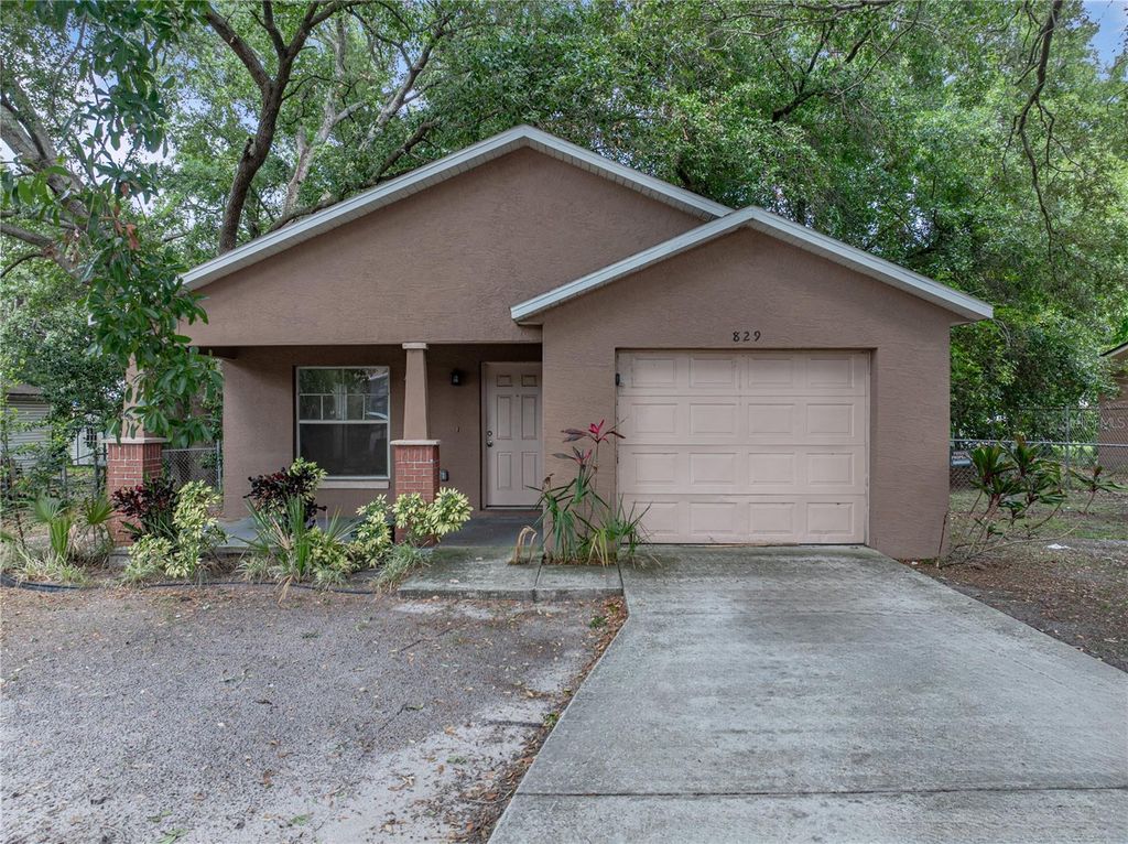 829 N LAKE AVENUE, Lakeland, FL 33801
