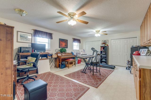 227 Highfield Road, Bristol, TN 37620
