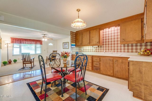 227 Highfield Road, Bristol, TN 37620