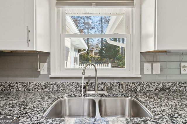 3982 Johns Street NW, Lilburn, GA 30047