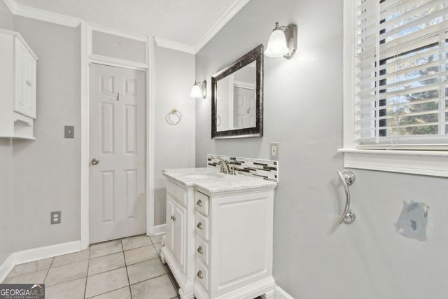 3982 Johns Street NW, Lilburn, GA 30047