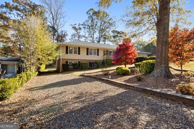 3982 Johns Street NW, Lilburn, GA 30047