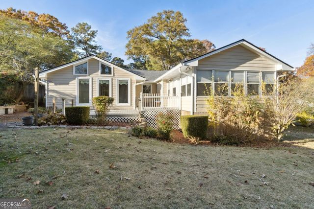 3982 Johns Street NW, Lilburn, GA 30047