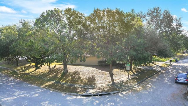 1125 BLACKJACK RIDGE STREET, Minneola, FL 34715
