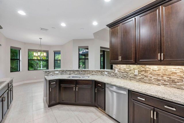 8231 Canopy Terrace, Parkland, FL 33076