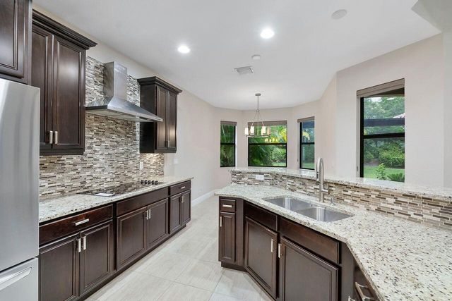 8231 Canopy Terrace, Parkland, FL 33076
