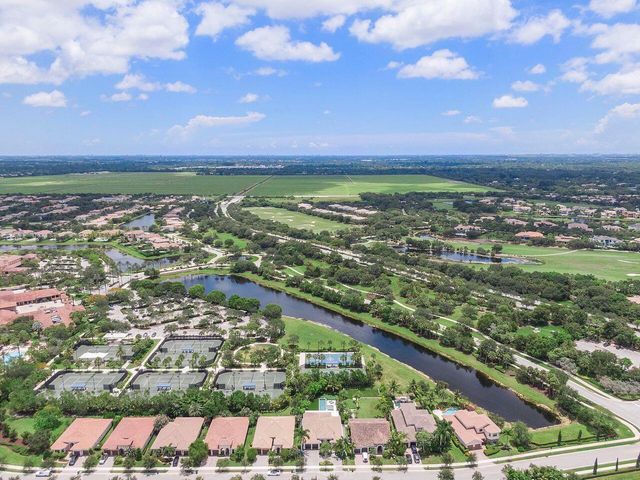 8231 Canopy Terrace, Parkland, FL 33076