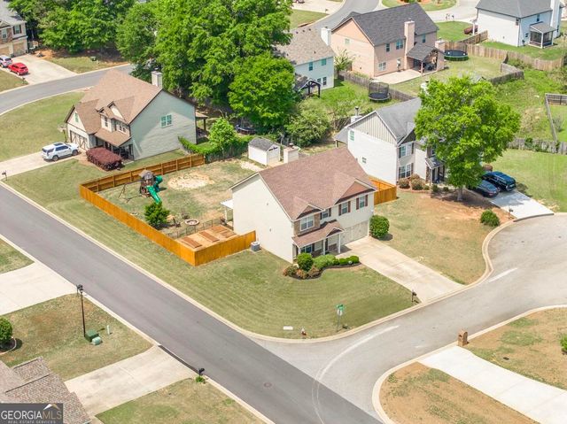 100 Taconic Court, Bonaire, GA 31005