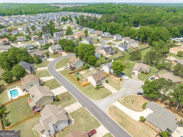 100 Taconic Court, Bonaire, GA 31005