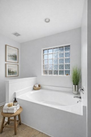 1014 Longhunter Chase Dr, Spring Hill, TN 37174