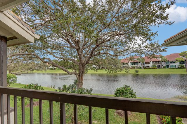 16000 W Bay Drive 256, Jupiter, FL 33477