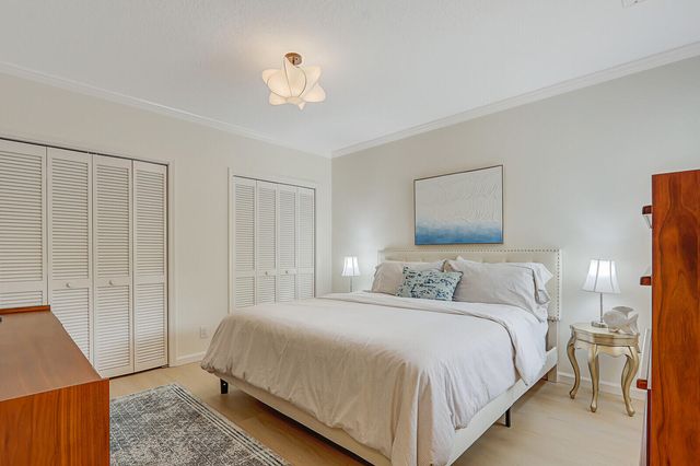 16000 W Bay Drive 256, Jupiter, FL 33477