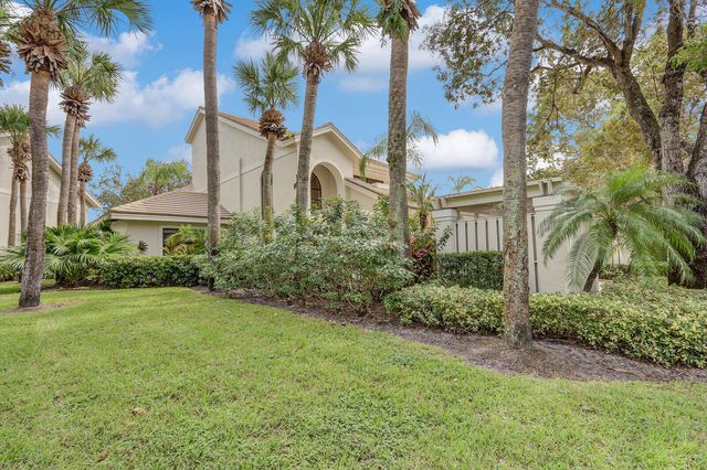 16000 W Bay Drive 256, Jupiter, FL 33477