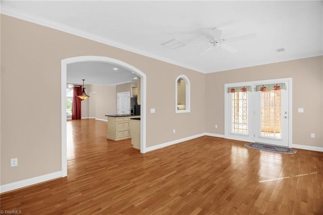 6901 Stone Gables Drive, Thomasville, NC 27360