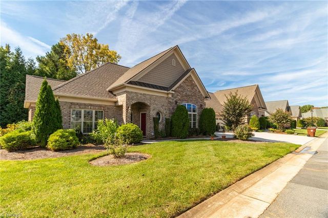 6901 Stone Gables Drive, Thomasville, NC 27360