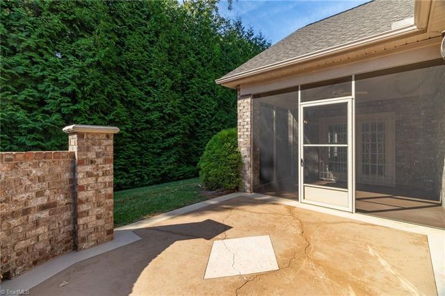 6901 Stone Gables Drive, Thomasville, NC 27360