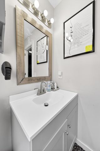 4020 Ashley Dr, Murfreesboro, TN 37128