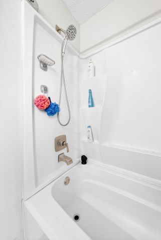 4020 Ashley Dr, Murfreesboro, TN 37128