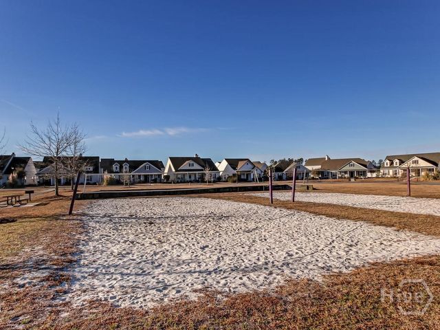 10 Gardenia Drive, Savannah, GA 31407