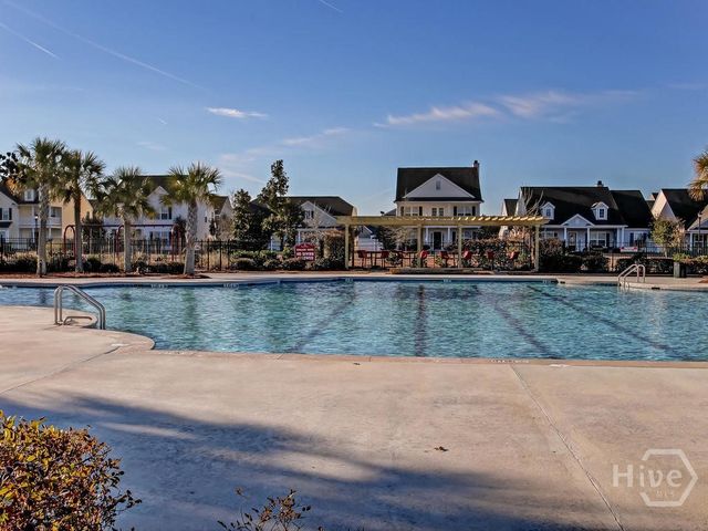 10 Gardenia Drive, Savannah, GA 31407