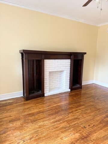 5703 S Emerald Avenue 2, Chicago, IL 60621